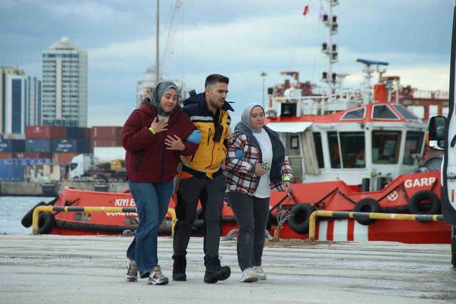 İzmir Alsancak Limanı'nda tatbikatta etkilenen 24 kişi hastanelere sevk edildi