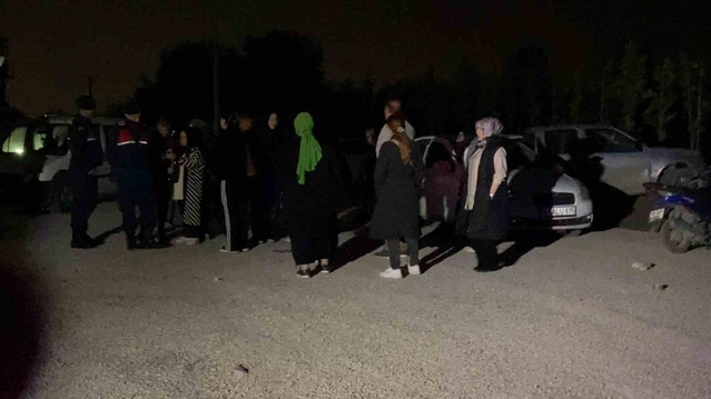 İnegöl'de 2 aydır maaş alamayan işçilerle fabrika yönetimi arasında gerginlik çıktı