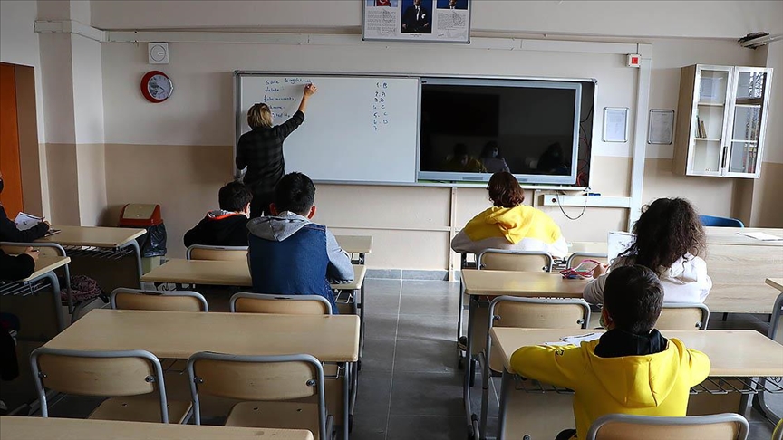 Milli Eğitim Bakanlığı'ndan 81 ile yazı: Ruhsatları iptal edilecek