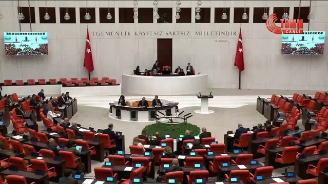 TBMM Genel Kurulu... Sezai Temelli'den "fon krizi" tepkisi: "AK Parti sermayenin kimsesidir, onun dışında kimseye sahip çıkmışlığını bugüne kadar görmedik"