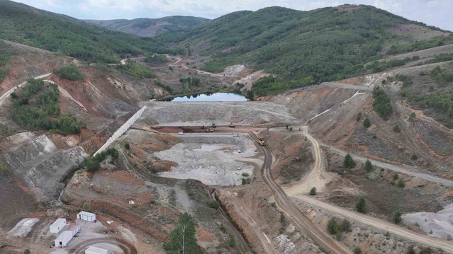 Bayburt Demirözü'nde Petekli Göleti'nin inşası sürüyor, 6 bin 340 dekar sulanacak