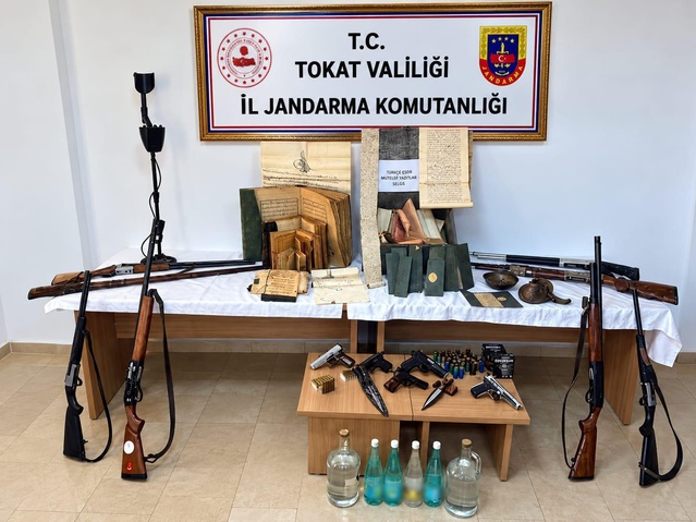 Tokat Zile'de silah ve tarihi eser operasyonunda 6 şüpheli hakkında işlem başlatıldı
