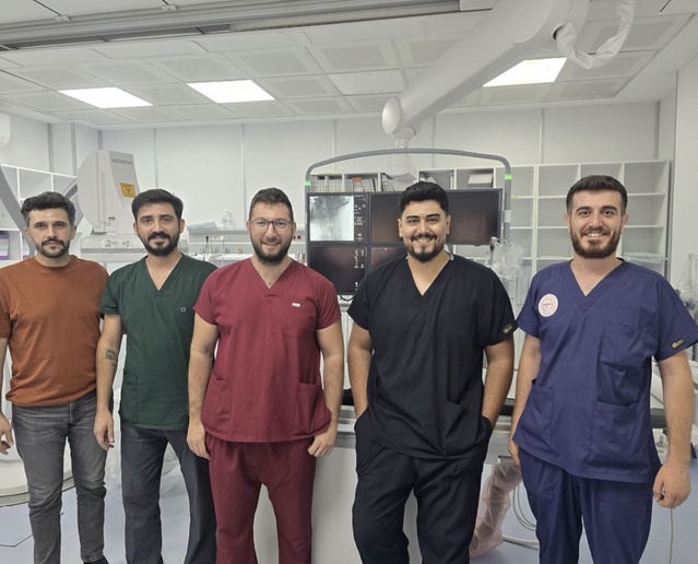Uzm. Dr. Koray Demirci Iğdır'da şah damarına stent taktı, hasta taburcu edildi
