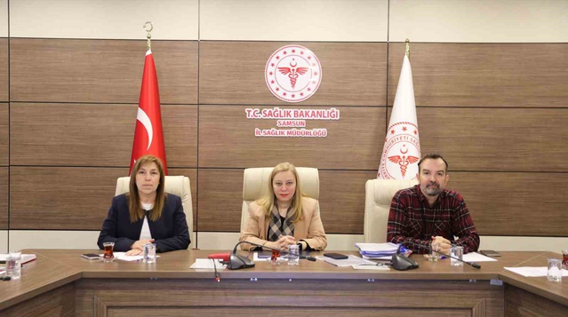 İl Sağlık Müdürlüğü anne ölümleri toplantısında riskli gebelikler ele alındı