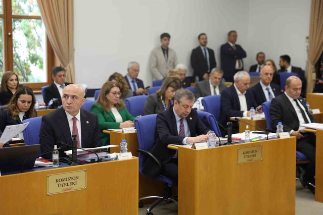 Cevdet Yılmaz, fon iddialarını 'iftira' olarak niteledi ve vebal uyarısı yaptı