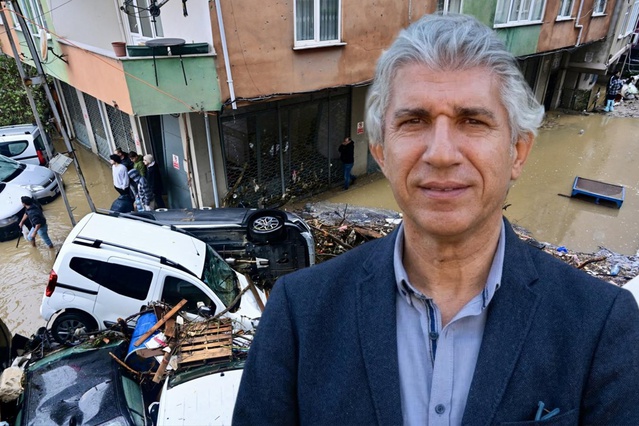 Meteoroloji uzmanı Ahmet Köse İstanbul’u vuran sağanağın nedenlerini tek tek anlattı! Atalarımız "Meryem Ana Fırtınası" demiş