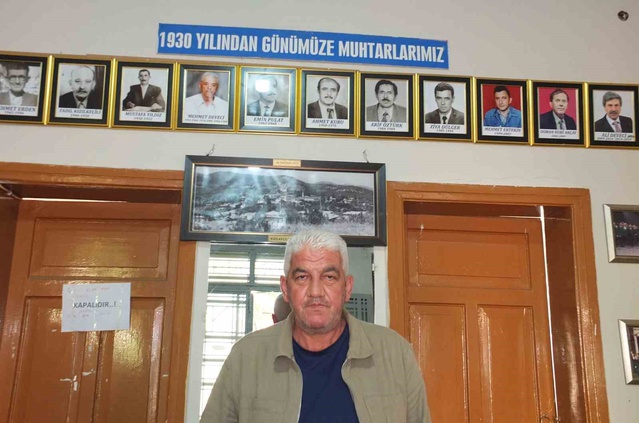 Edremit Kızılkeçili'de 15 muhtar için köşe oluşturuldu, 11'i hayatta değil