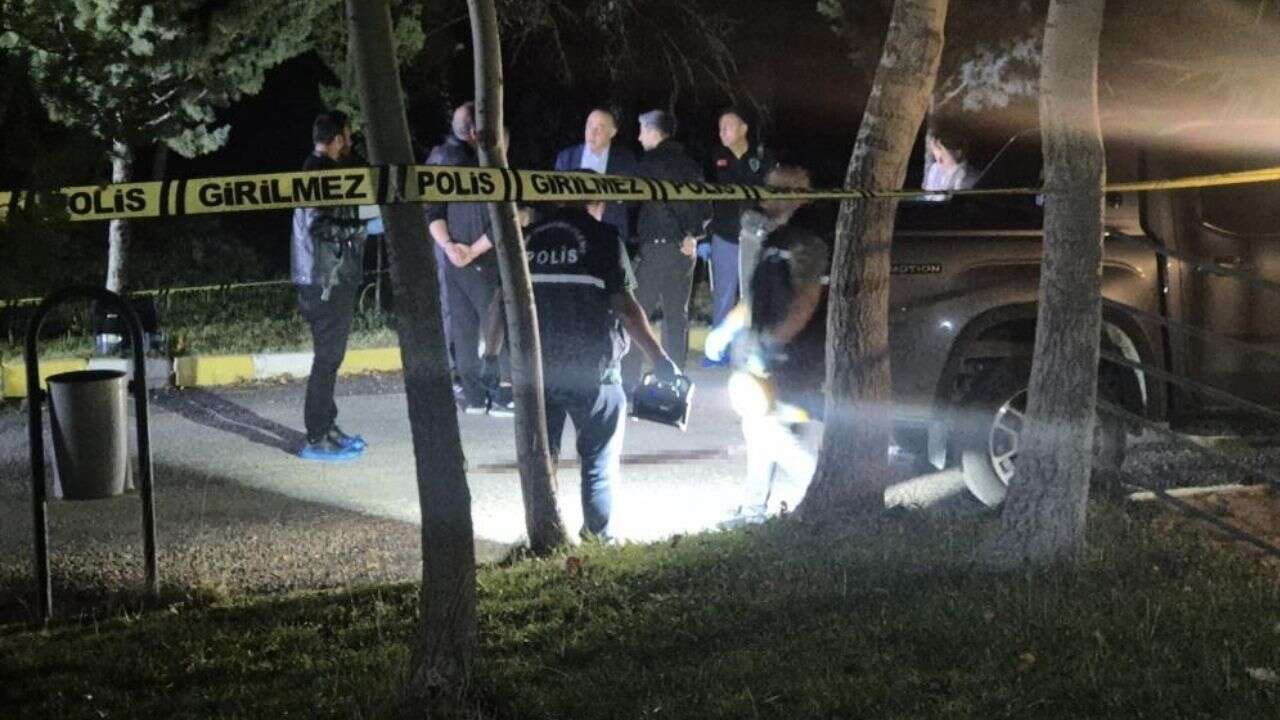 Vali yardımcısı intihar etti
