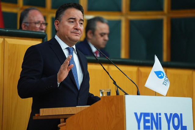 Babacan, Mekke Ortak Savunma Anlaşması'na Mısır ve İran'ın da dahil edilmesini istedi