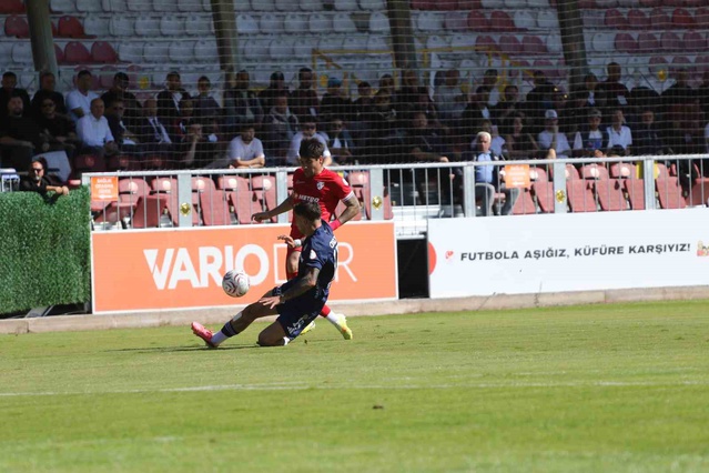 Trendyol 1. Lig'de Boluspor, Antalyaspor'a 69'da Van de Streek'in golüyle 1-0 yenildi