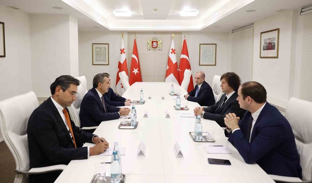 MEB Bakanı Tekin, Tiflis'te Kobakhidze ile eğitim ve kültürel ilişkileri ele aldı