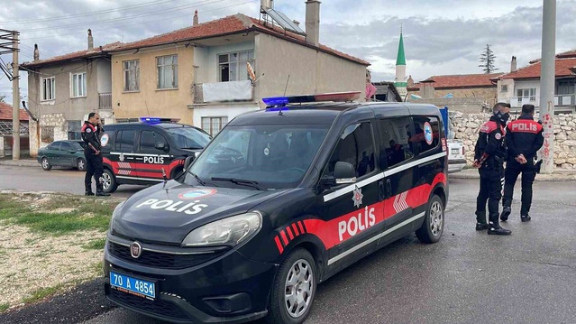 Karaman'da balkonda hareketsiz bulunan 65 yaşındaki adam hayatını kaybetti