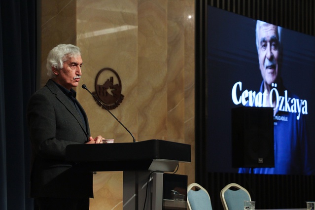 Cevat Özkaya için Fatih Belediyesi ev sahipliğinde taziye programı düzenlendi