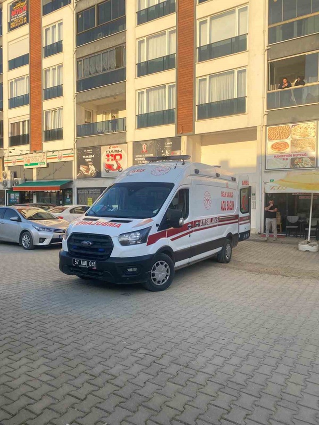 Sinop Erfelek'te 70 yaşındaki kişi, 60 yaşındaki arkadaşını vurup intihar etti