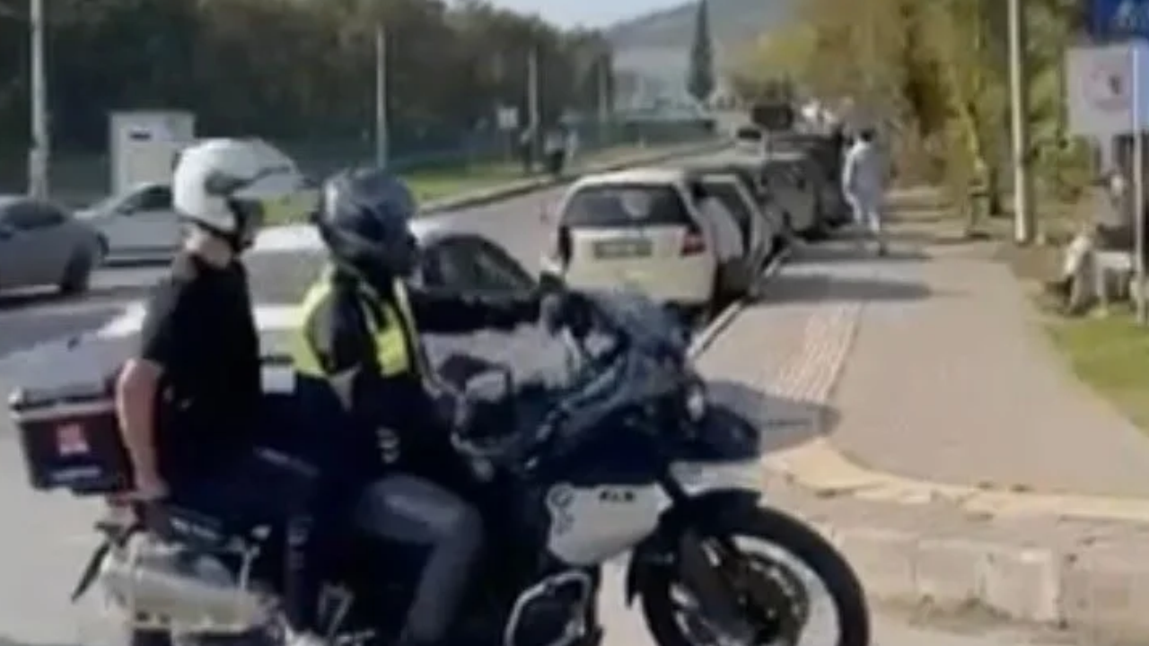 KPSS’ye yetişemeyen adayların yardımına polis koştu