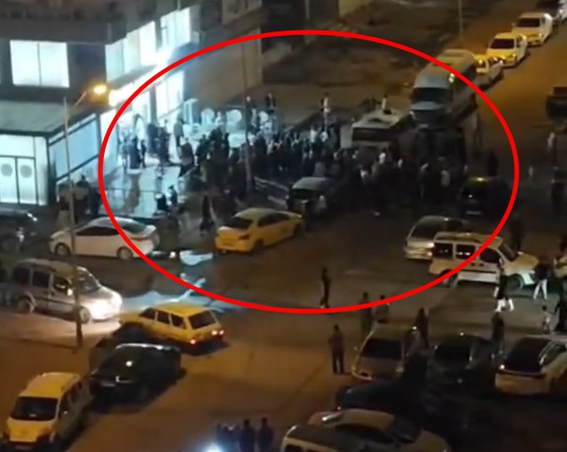 Mardin Kızıltepe'de nişan töreninde gelin ve damat tarafı tekmeli kavgaya tutuştu