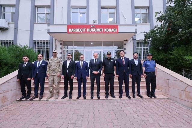 Mardin Valisi Akkoyun, Dargeçit'te Kaymakam Köse'ye hayırlı olsun ziyaretinde bulundu