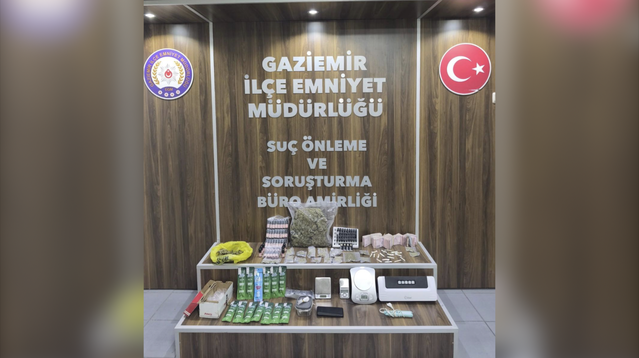 İzmir Gaziemir'de satışa hazır uyuşturucu operasyonunda 2 şüpheli gözaltına alındı
