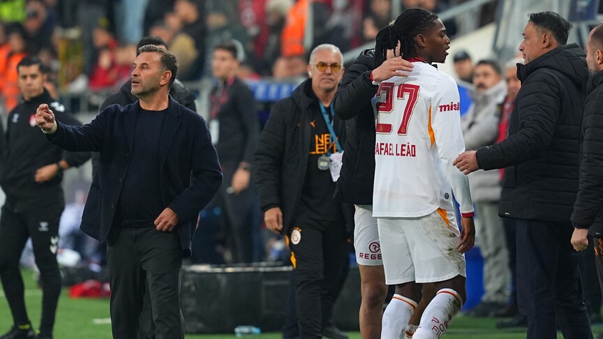Galatasaray'da Rafael Leao'nun adalesinde hafif-orta düzey zorlanma tespit edildi