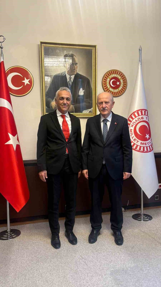 HEKİMSEN, TBMM'de hekim hakları ve Hekimlik Meslek Kanunu taslağını masaya yatırdı