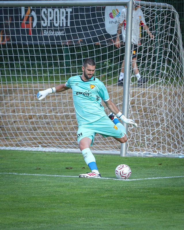 Göztepe'de Arda Özçimen, Kocaelispor maçında kritik kurtarışlarla öne çıktı