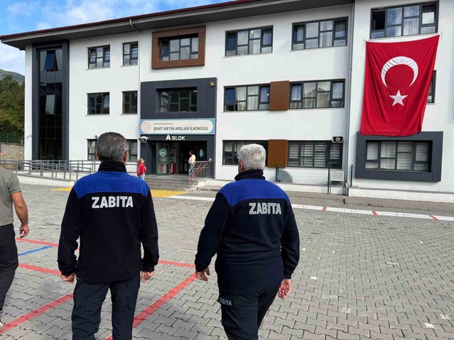 Karabük'te okul kantinlerinde hijyen denetimi yapıldı, işletmeciler uyarıldı