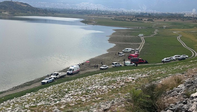 Denizli'de baraj göletinden çıkarılan erkek cesedi otopsi için morga kaldırıldı