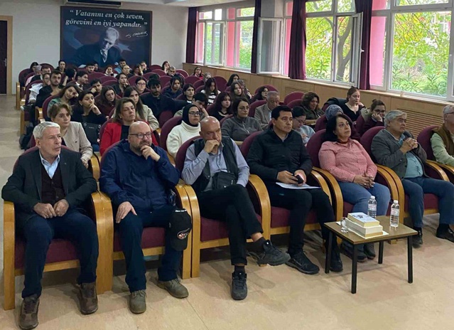 Eski Türklerin mezar kültürü MSKÜ'deki konferansta Pazırık örnekleriyle anlatıldı