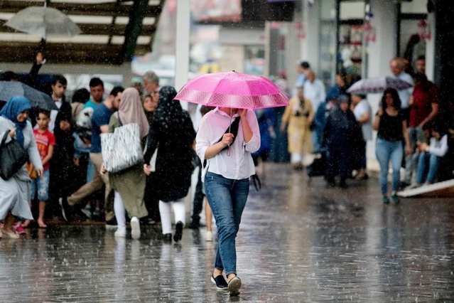 Meteoroloji Malatya'da kuvvetli sağanak için uyardı, sel ve hortum riski bulunuyor
