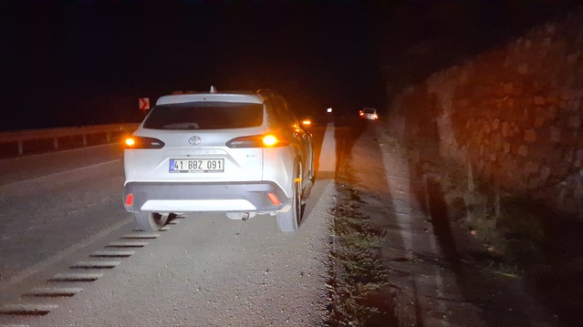 Karabük Eskipazar'da hafif ticari araç ciple çarpıştı, 1 kişi yaralandı