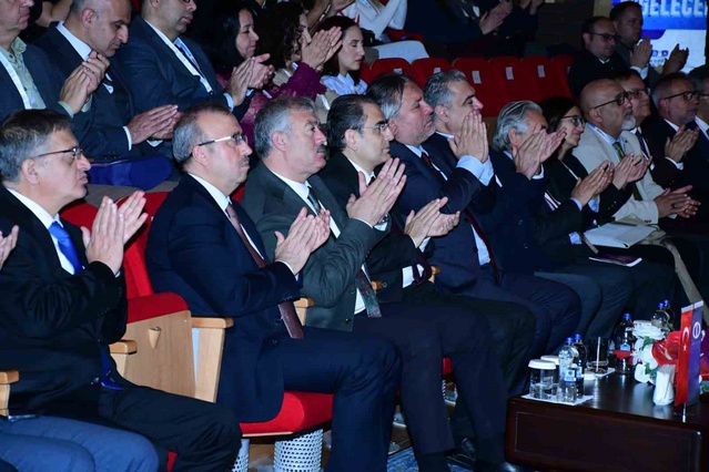4. ESEP Eğitim Kongresi, Anadolu Üniversitesi ev sahipliğinde Eskişehir'de yapıldı
