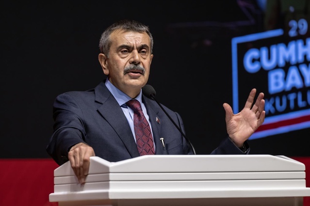 Milli Eğitim Bakanı Tekin: Sürekli polis bulunması gereken okulları tespit ettik