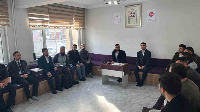 Kütahya Altıntaş'ta din görevlilerine vaaz becerileri için hizmet içi eğitim başladı