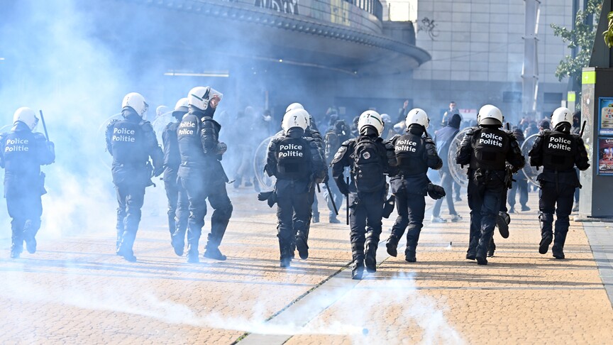 Belçika'nın Liege kentindeki protestolarda 45 kişi gözaltına alındı