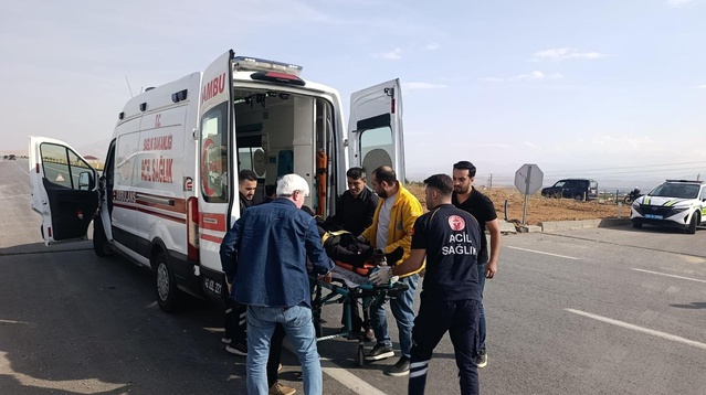 Afşin'de kazada MHP'li Karakoç'un da aralarında olduğu 7 kişi yaralandı, 1 kişi öldü