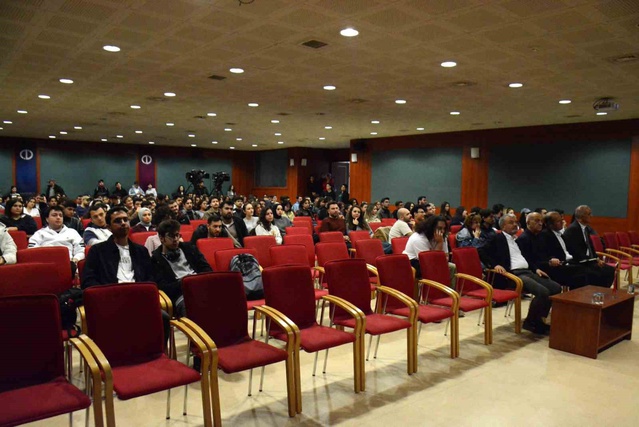 Anadolu Üniversitesi'nde İŞKUR Gençlik kurasında bin 189 öğrenci asil belirlendi