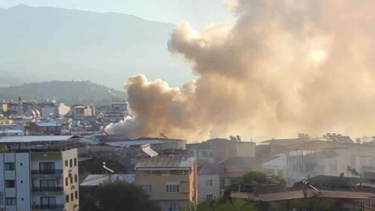 Elektrikli battaniye evi küle çevirdi