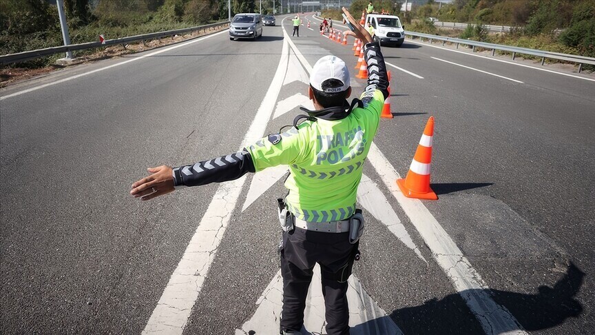 İstanbul'da bazı yollar bugün trafiğe kapatılacak