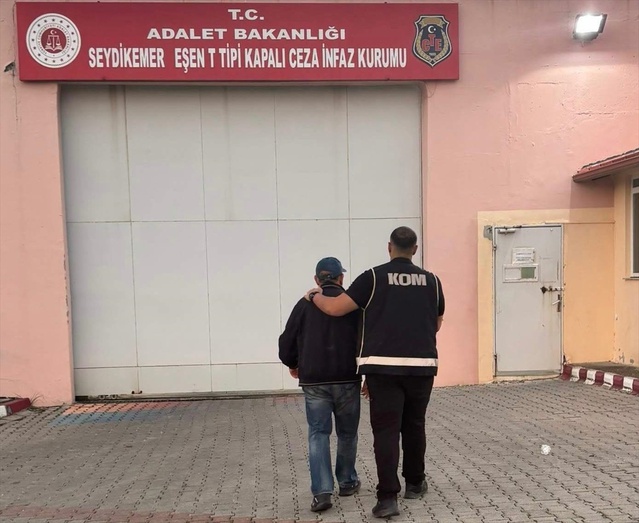 Muğla'da FETÖ hükümlüsü yakalandı, kesinleşmiş 6 yıl 3 ay cezası bulunuyordu