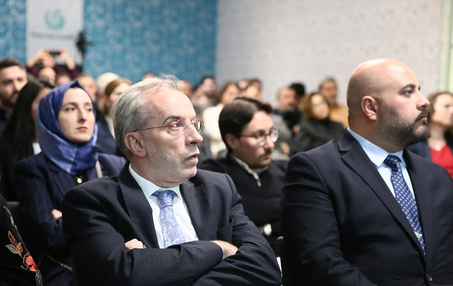 BM panel üyesi Demirköz, Viyana'da yapay zeka çağında güvenin önemini anlattı