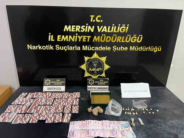 Mersin'de 14 Ekim operasyonunda 2 şüpheli tutuklandı, 546 sentetik hap ele geçirildi