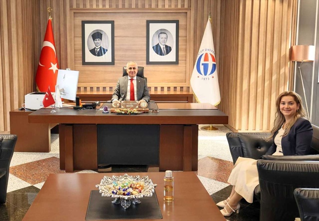 GAÜN'ün TÜBİTAK destekli projesinde MS hastalarına ücretsiz manuel terapi sunulacak