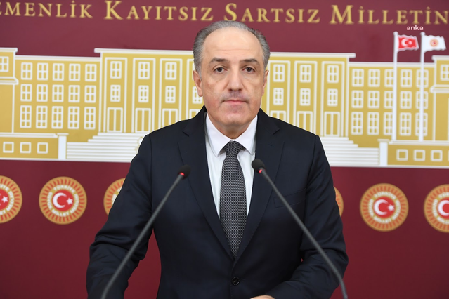 Yeneroğlu, İsviçre'ye iddia edilen 15 milyon dolar ve 25 milyon euroyu Gürlek'e sordu