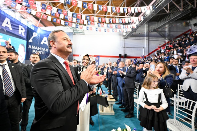 Yavuz Ağıralioğlu'ndan Cumhurbaşkanı Erdoğan’a: "Milletin parasını yiyenleri cezalandırın"