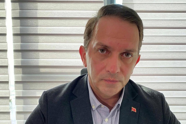 Mücahit Birinci’den Hayati Yazıcı’ya "Fon soruşturması" çağrısı: Siyaseten 'Bana ne oğlumdan' demek inandırıcı olmaz