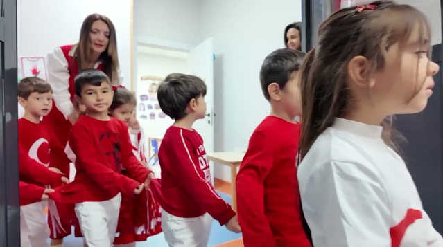 Adıyaman Belediyesi Gündüz Bakımevi'nde Cumhuriyet Bayramı coşkuyla kutlandı