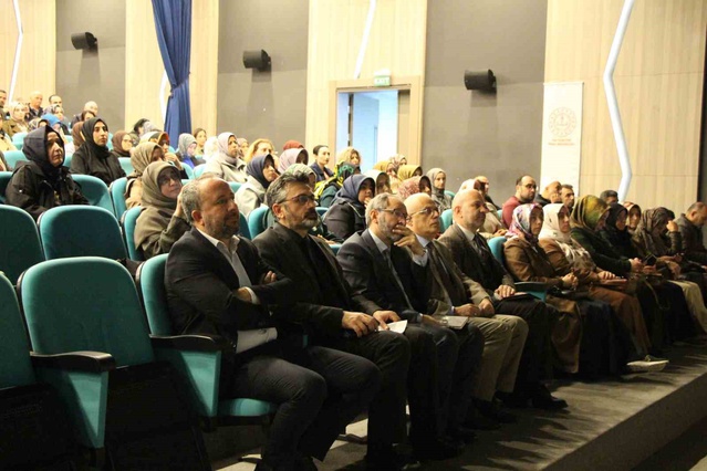 Düzce'de ÇEDES Projesi toplantısı gençlerin çevre bilincini artırmak için yapıldı