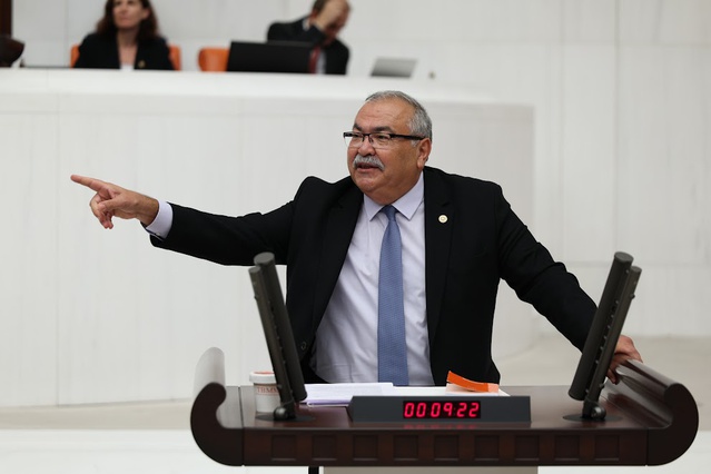 Bülbül, Bakan Gürlek'e Ömer Günel aleyhine tahliye vaadi iddialarını taşıdı