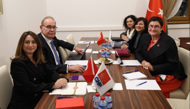 CHP'li Öztrak ve AKPM Başkanı Bayr, TBMM'de AKPM gündemini değerlendirdi