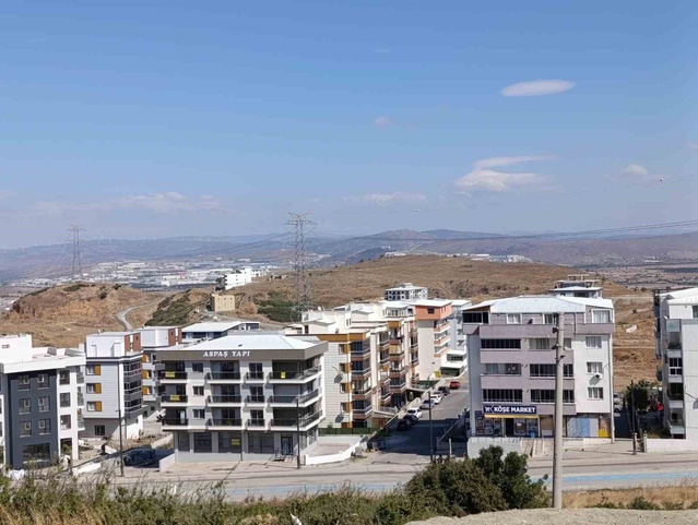 İzmir'de konut satışları 2026 Eylül'ünde yüzde 14,9 düşüşle 7 bin 535 oldu